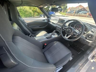 Mazda MX-5 RF Photo 1
