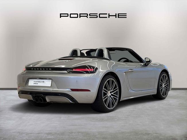 PORSCHE 718 Boxster Photo 13