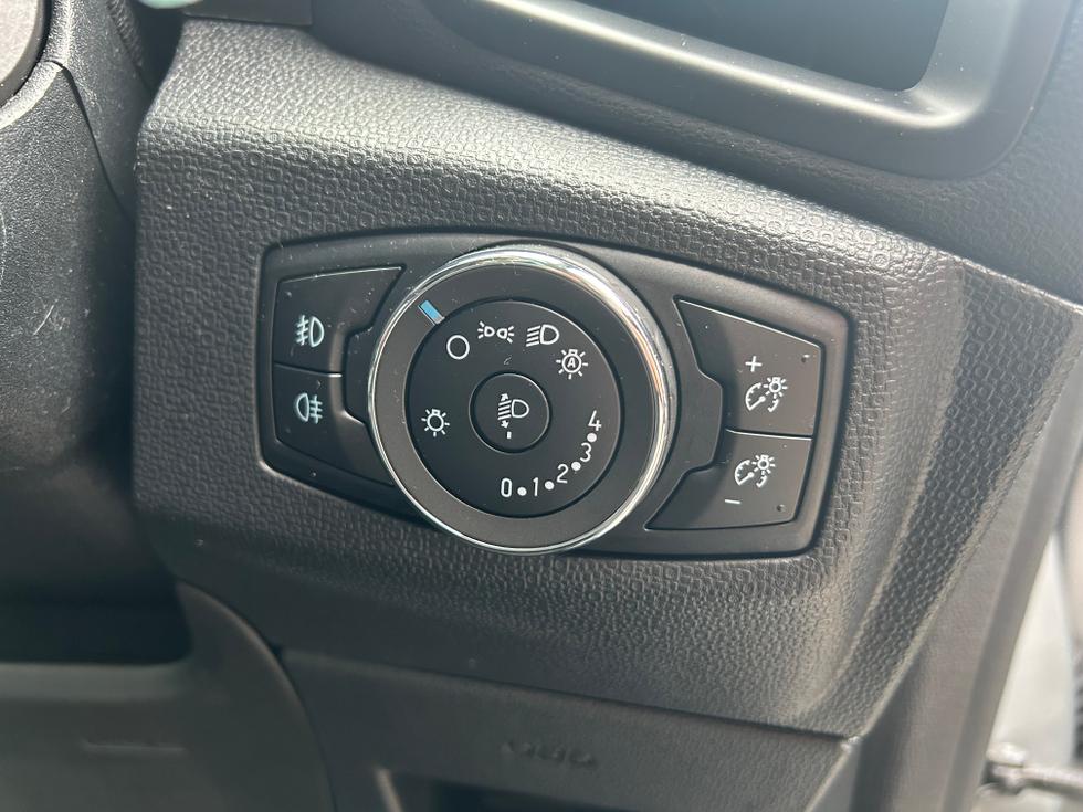 Ford EcoSport Photo 5ea67a97-744a-48ba-a9e8-330bfcd2698f.jpeg