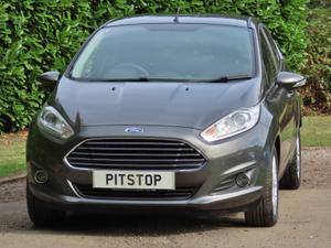 Used 2015 Ford Fiesta 1.0T EcoBoost Zetec Hatchback 5dr Petrol Powershift Euro 6 (100 ps) Grey metallic at #sitename#