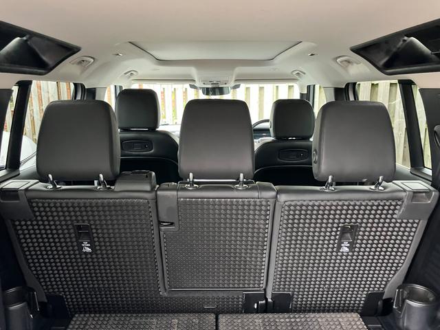 Land Rover Defender 110 Photo 5eabec09-1f88-4c38-9e01-1d3bde27b930.jpg
