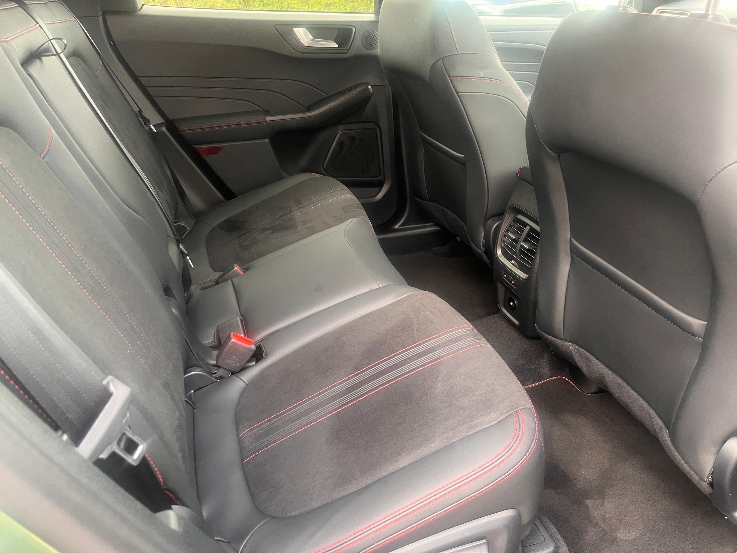 Used Ford Kuga EO75XHA 26