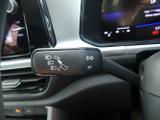 Volkswagen T-Roc Photo 26