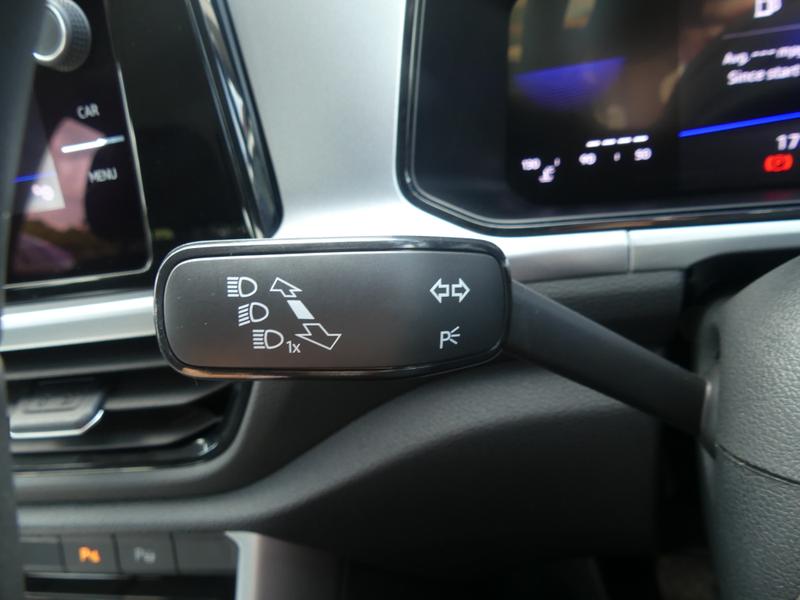 Volkswagen T-Roc Photo 5eba81dd-1eb9-4b4b-89b9-7fdbf6dd5cd7.jpg