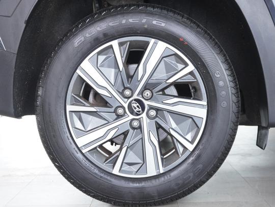 Hyundai TUCSON Photo 5ec056ad-3ca1-43ae-93cc-41c0177ed317.jpg