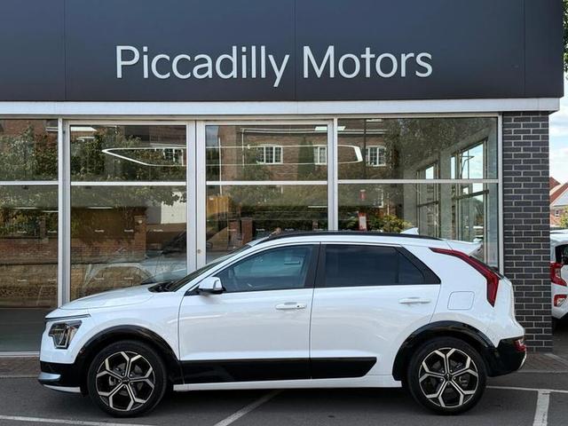 Kia Niro Photo 5ec434a7-c0f3-49a2-bab6-904a640b19bc.jpg