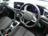 Volkswagen T-Roc Photo 11