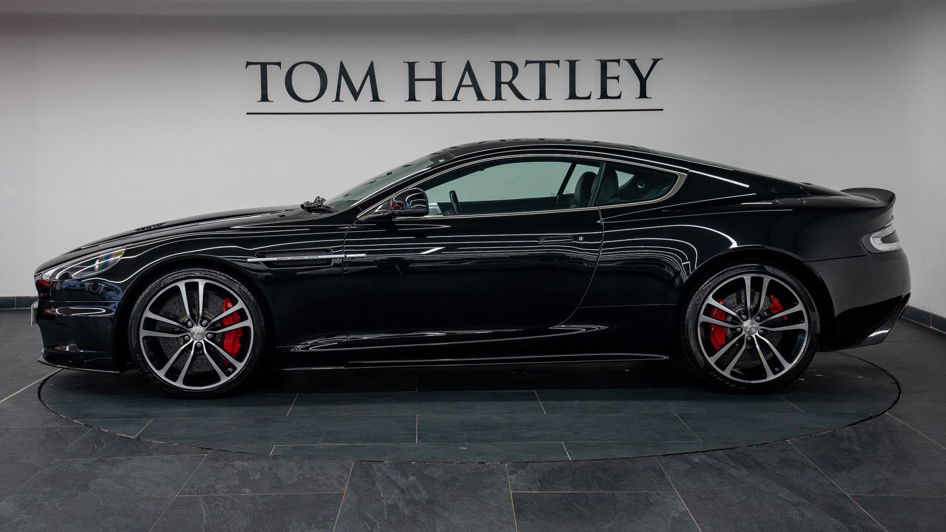 Aston Martin DBS Photo 5ed95f1f-050c-46d9-a5eb-19eb765e35c9.jpg