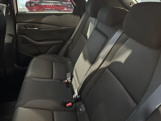 Mazda CX-30 Photo 5ee3e7f0-5e5b-4017-8bcb-52e82648c735.jpg