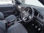 Volkswagen T-Roc Photo 3