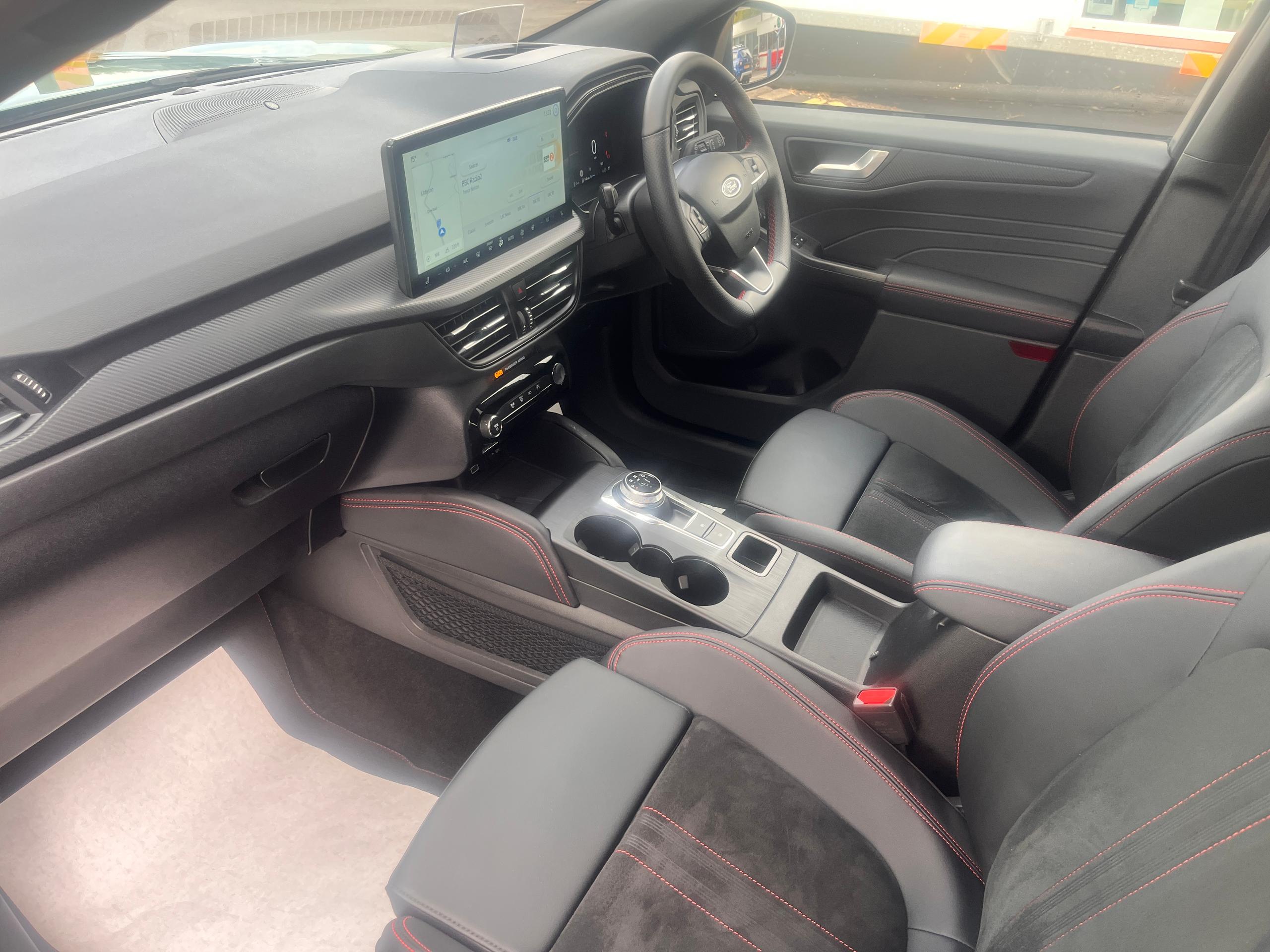 Used Ford Kuga EO75XHA 29