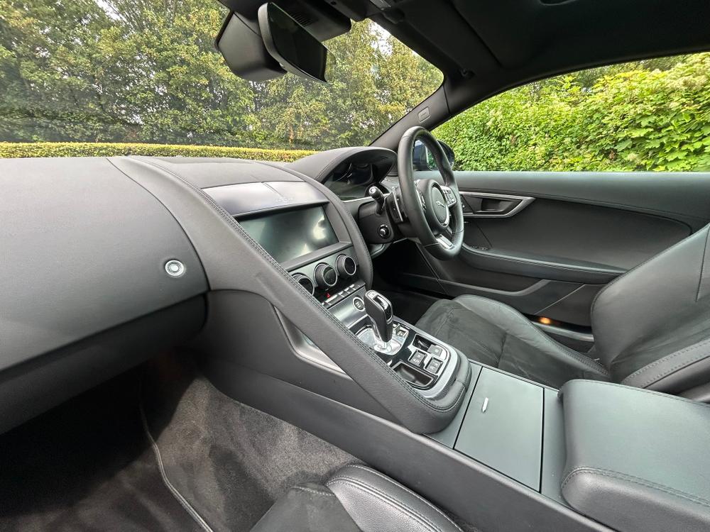 Used Jaguar F-Type RO20UJT 23
