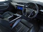 Audi e-tron Photo 2