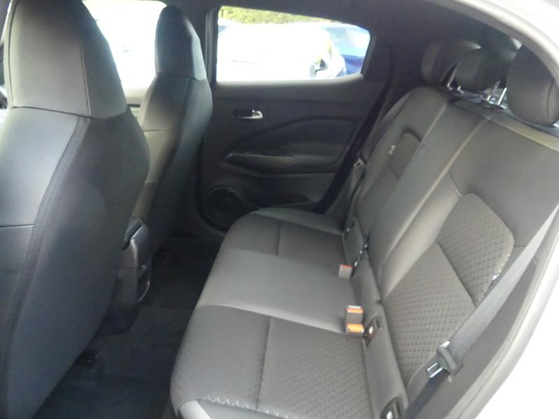 Nissan Juke Photo 5f04234c-f96d-402b-b332-c13e7dedd182.jpg