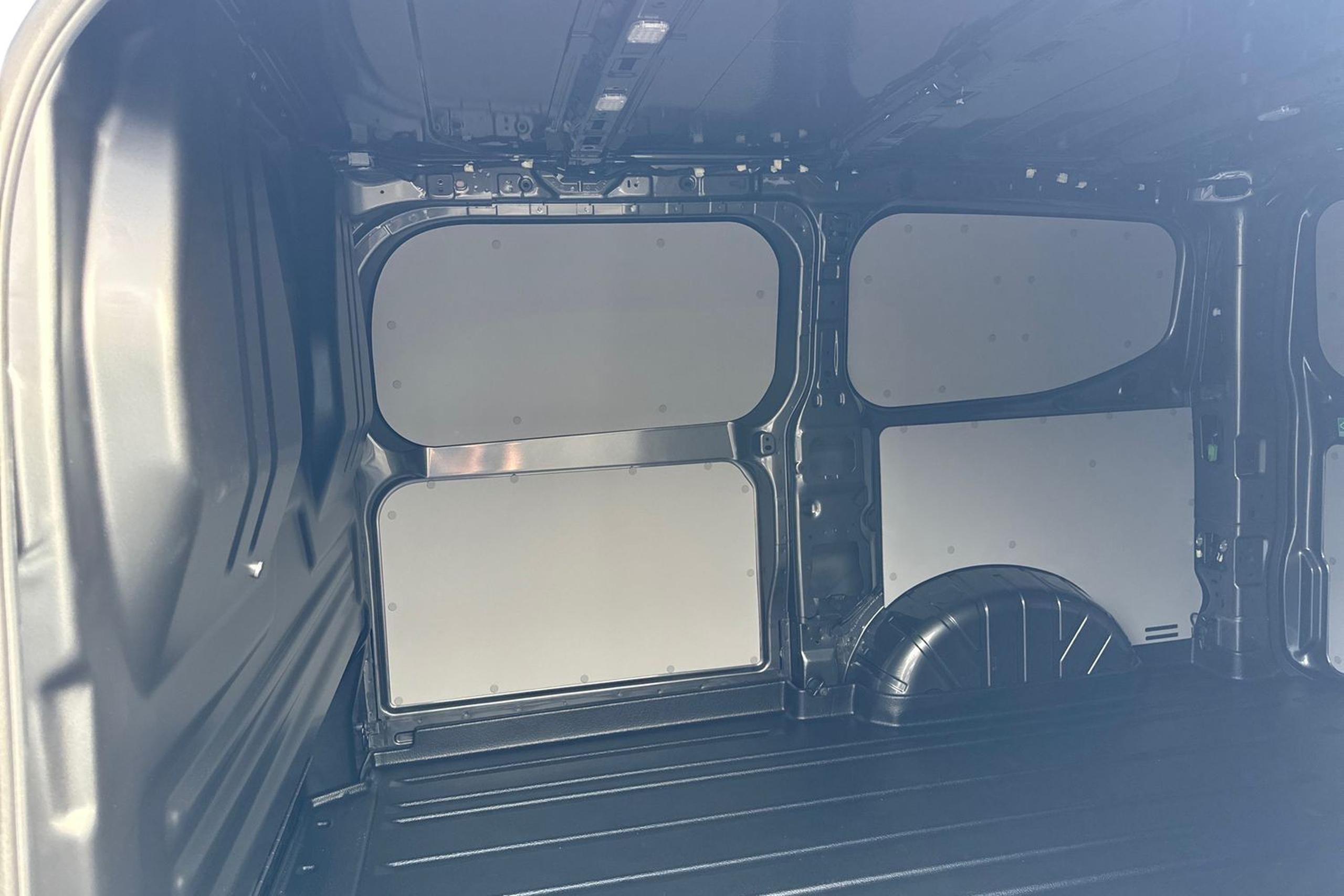 Ford TRANSIT CUSTOM Photo 10