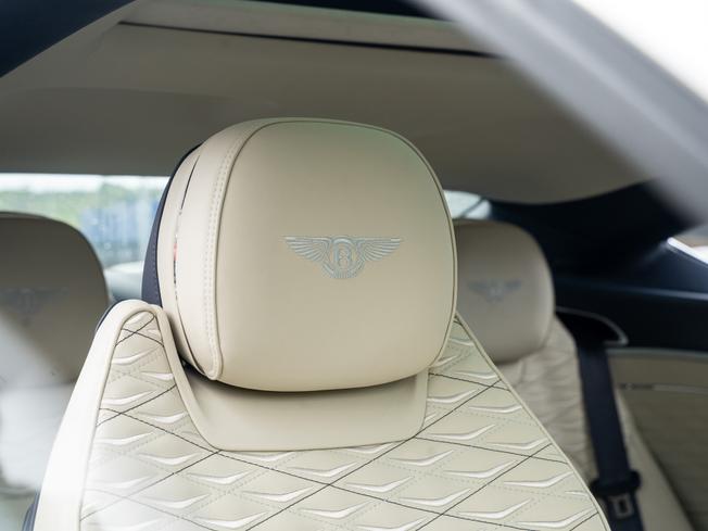 BENTLEY Continental GT  Photo 23