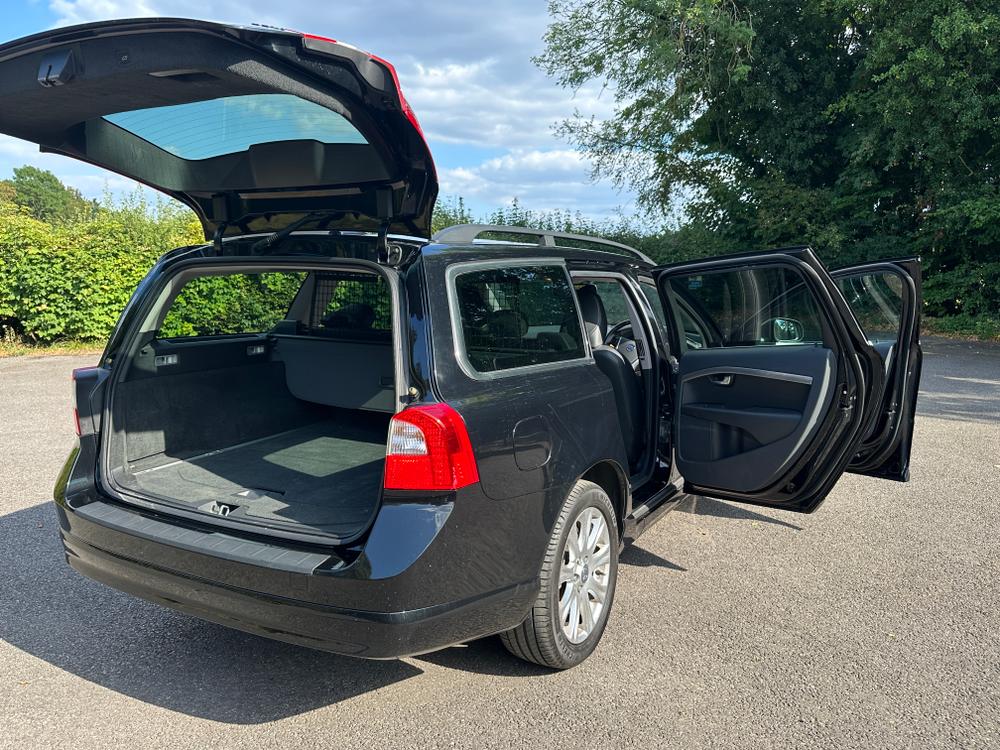 Used Volvo V70 LF10BCO 13