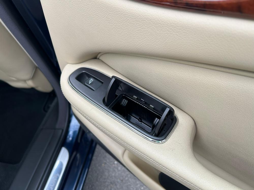 Used Jaguar XJ MM08KKG 35