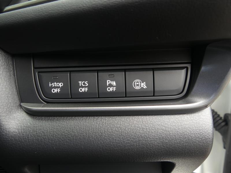Mazda CX-30 Photo 5f39d8a0-cb0d-46d1-9ca9-8bbbfb6fb303.jpg