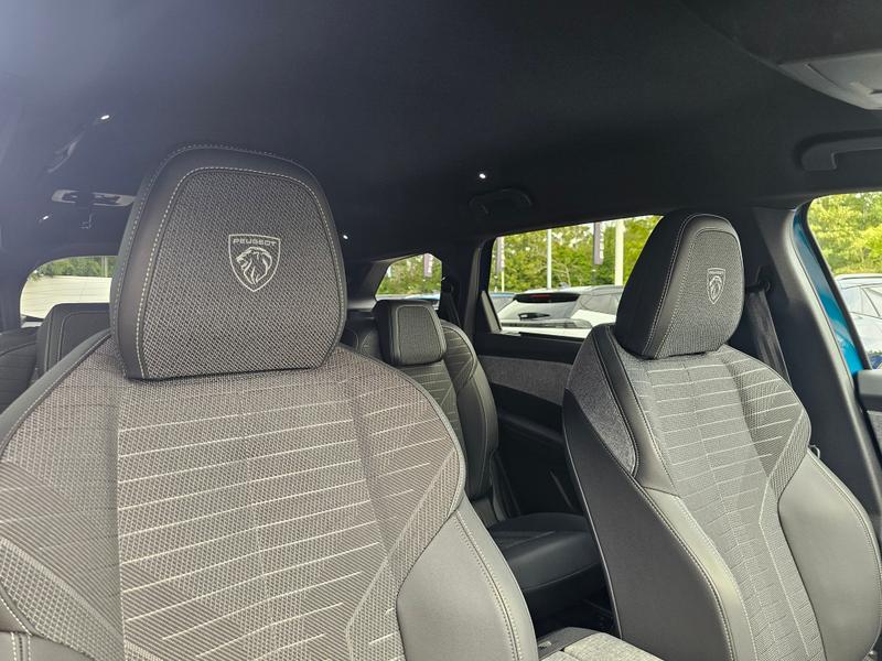 2025 25 PEUGEOT 5008