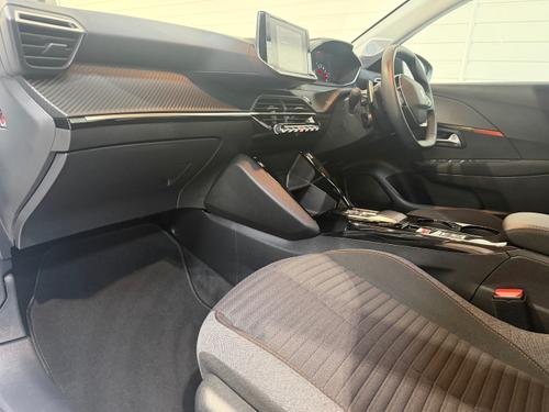 Peugeot 208 Photo 5f8d17ac-e68b-405e-b2ae-61f018649514.jpeg