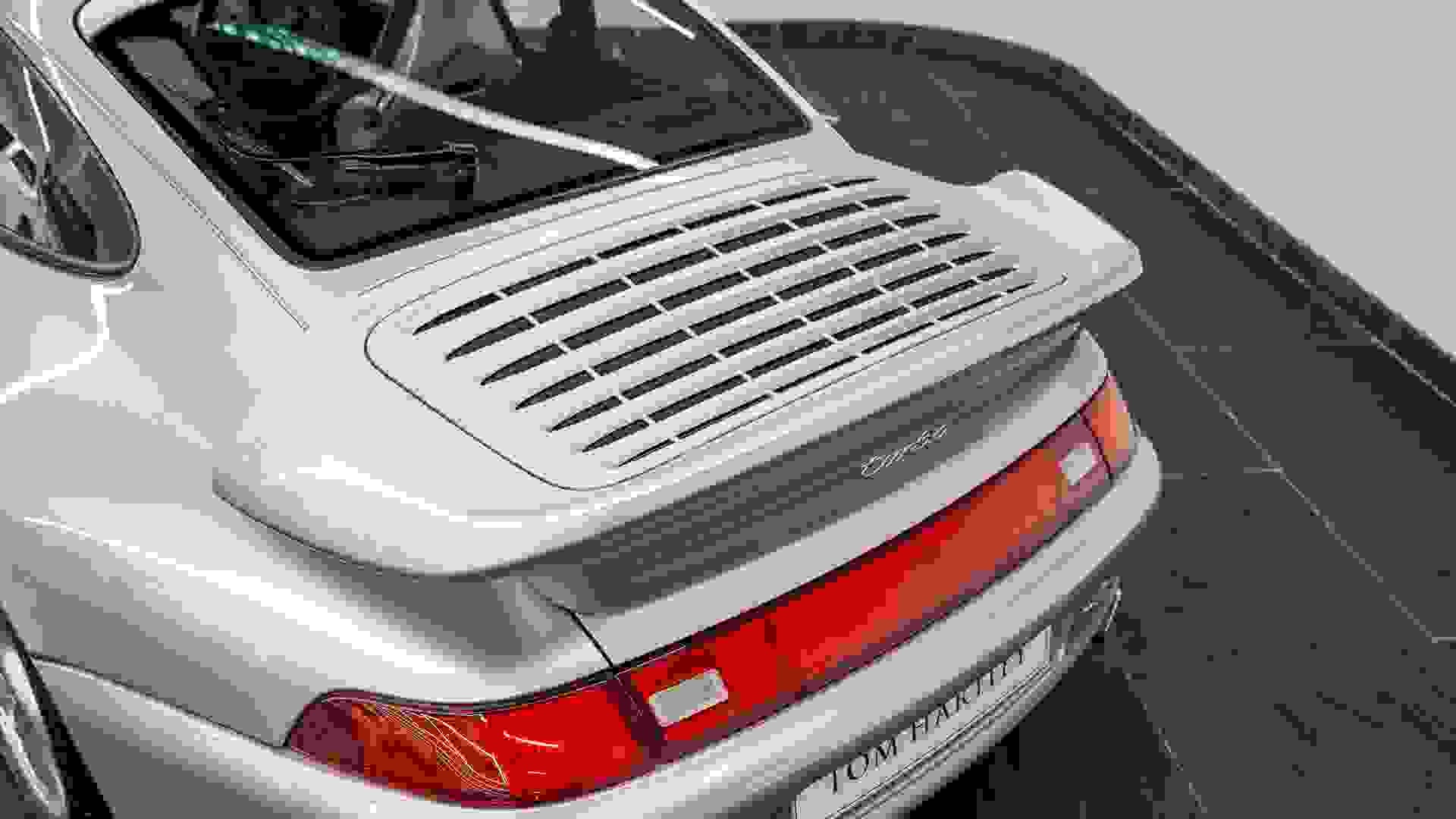 Porsche 911 Photo 5f8f3d5d-3645-49f0-ba35-a4dc38d23acc.jpg