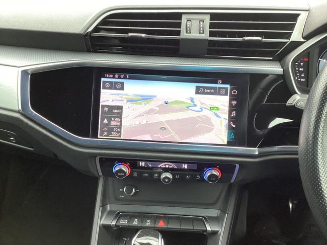 Audi Q3 Photo 5f9797f5-edab-4beb-a108-7f7070cfddce.JPG