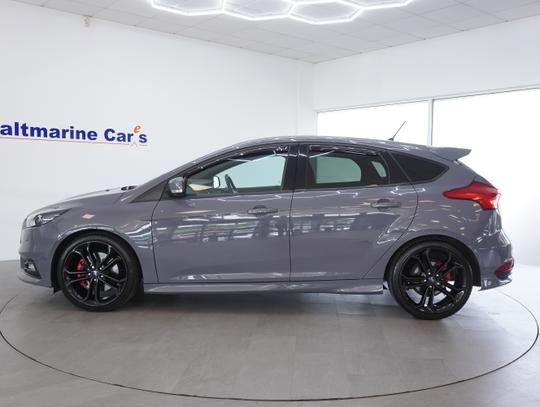 Ford Focus Photo 5f9c9daf-6278-4a06-863e-7617b03bc1a4.jpg