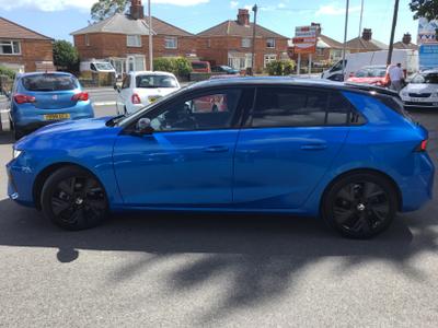 Vauxhall Astra Electric Photo 4
