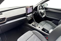 CUPRA Leon Photo 2