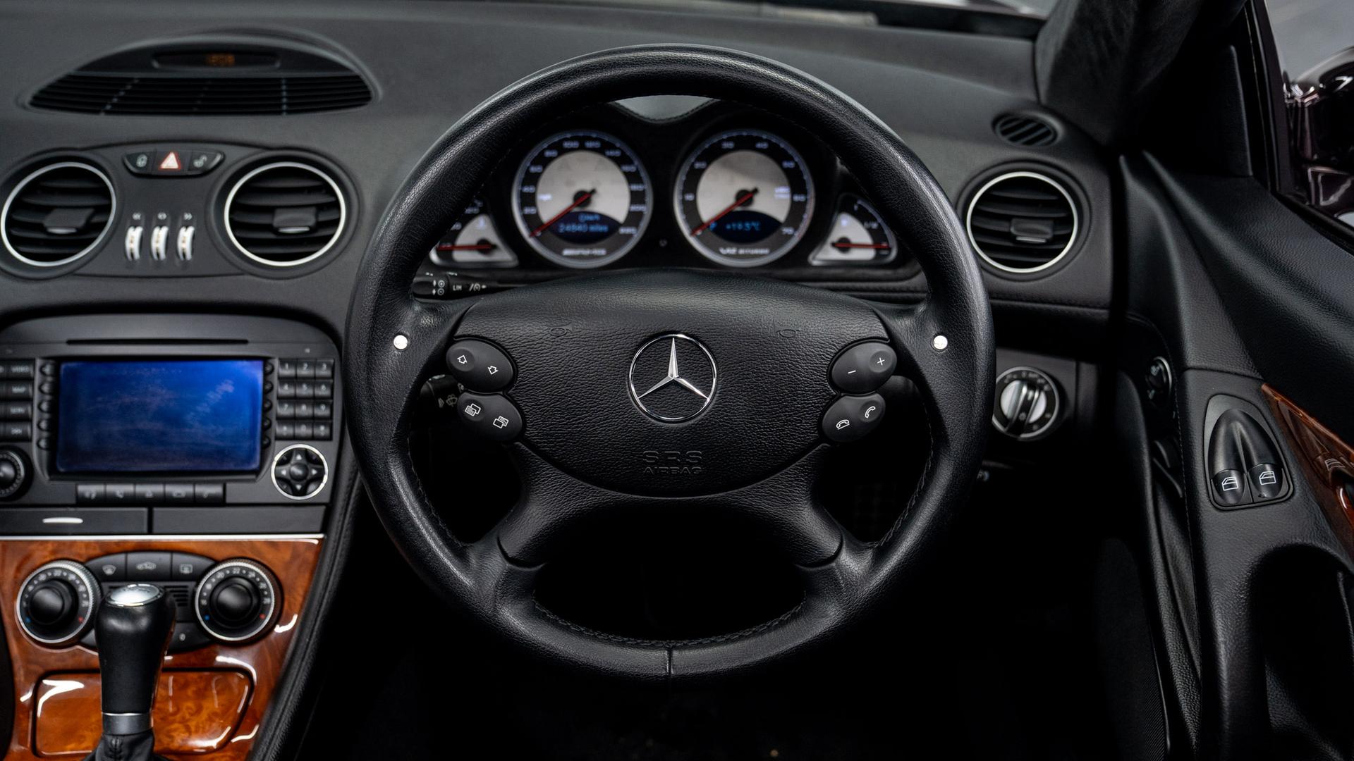 Mercedes-Benz SL65 Photo 5fb6835f-14a6-49fc-bcfb-b408644a267d.jpg