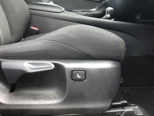 Toyota C-HR Photo 5fb6c70f-d7e9-4094-bb5e-38d13d8c48ef.JPG