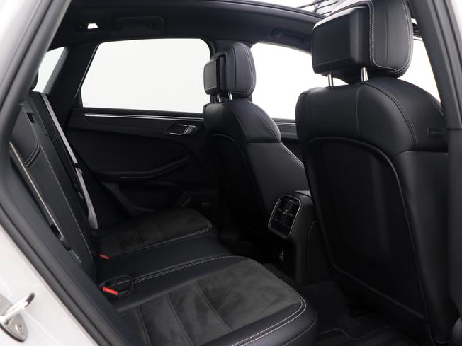Porsche Macan Photo 34