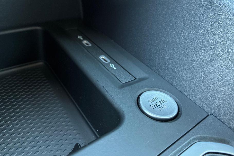 Used Ford CONNECT CONNECTTREND20 15