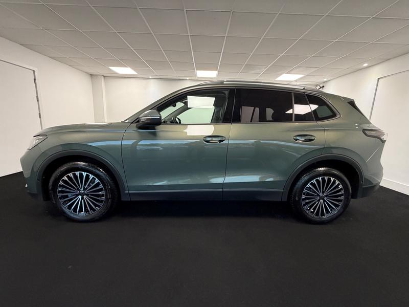 Volkswagen Tiguan Photo 5fd90d5f-e680-458f-97a3-f567732717ce.jpg