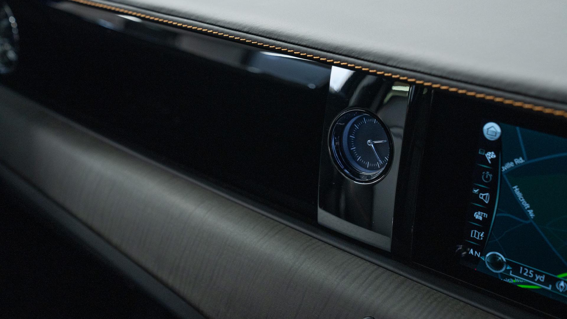 Rolls-Royce Ghost Photo 5feb3af9-6451-4ba5-9cec-3b225293cf0b.jpg