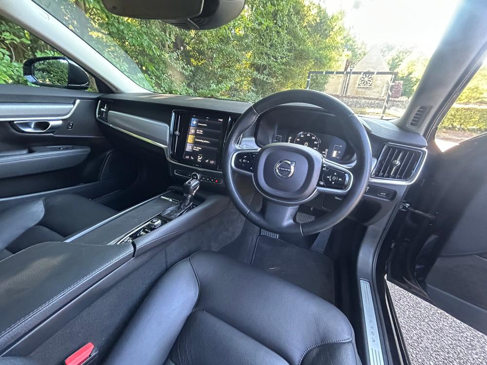 Used Volvo V90 YP18AHU 21