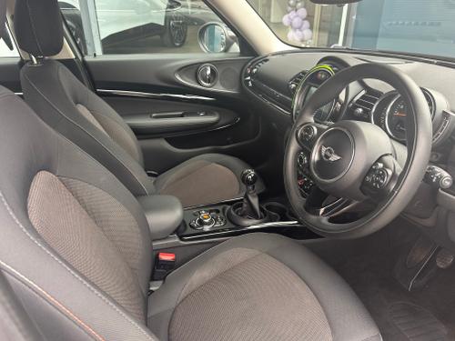 MINI Clubman Photo 5ffb42ec-6aee-46fe-84e1-3b4a563947ce.jpeg