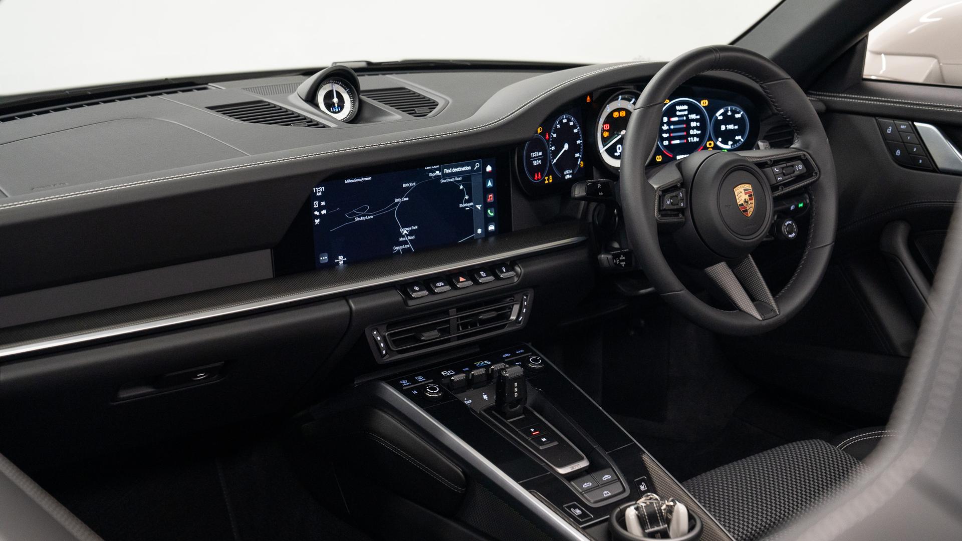 Porsche 911 Photo 5ffec2b6-b634-4fba-94eb-5b2fd98be73a.jpg