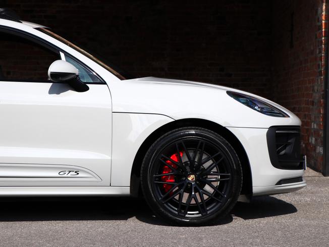 Porsche Macan Photo 5