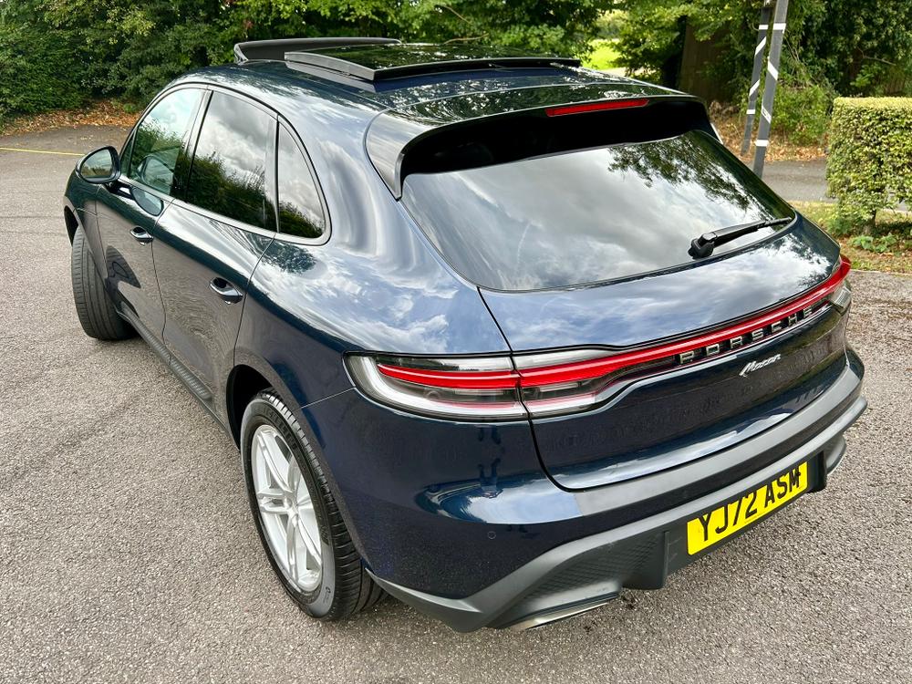Used Porsche Macan YJ72ASM 10