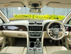 BENTLEY Bentayga Photo 4