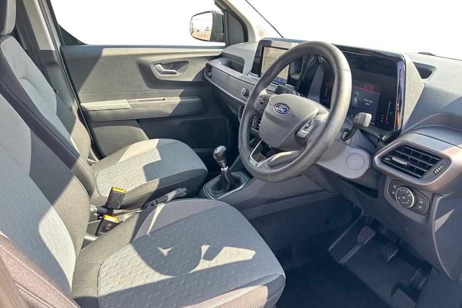 Used Ford TRANSIT COURIER 13/N339010 14