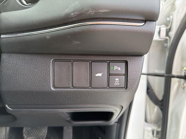 Honda HR-V Photo 604f0e8b-5e5e-411b-a174-a0f2848fe367.jpg
