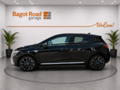 Renault Clio Photo 1