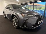 Lexus UX Photo 2