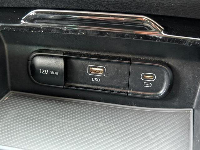 Kia Sportage Photo 60691076-3285-4f09-8d5a-1cfe49f849c2.jpg