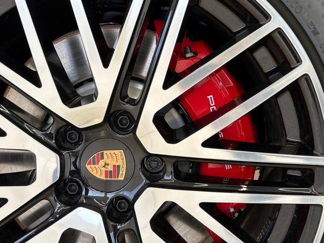PORSCHE Cayenne Photo 51