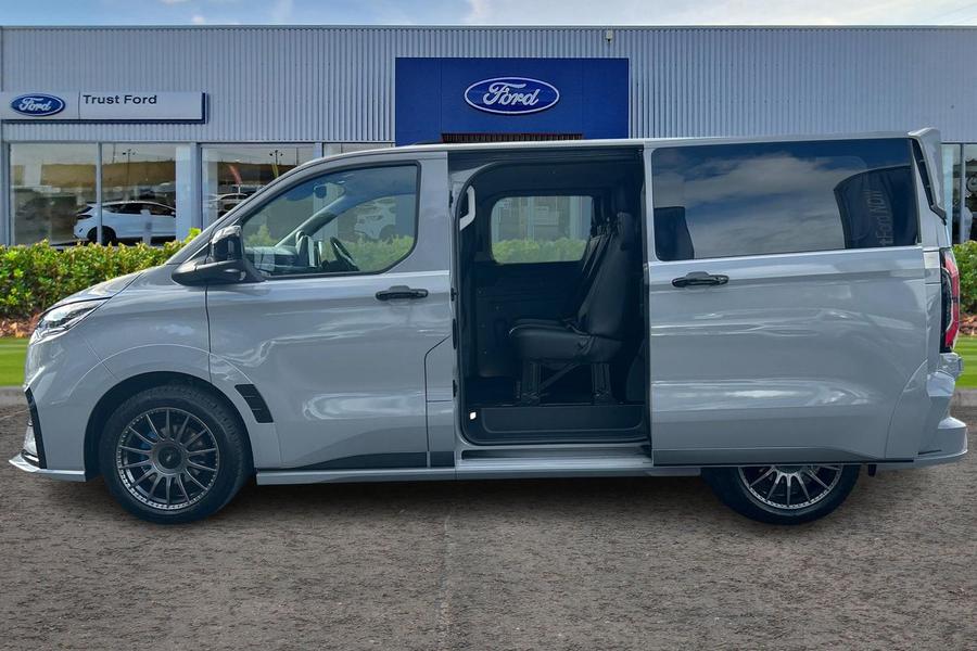 Ford TRANSIT CUSTOM Photo 60c218cf-ec0c-4248-a18f-5e90028ae8f4.jpg