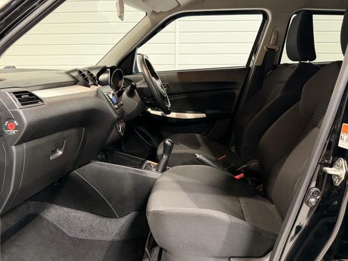 Suzuki Swift Photo 60c8f87f-8d40-47ce-a6a2-be68b87541ca.jpeg